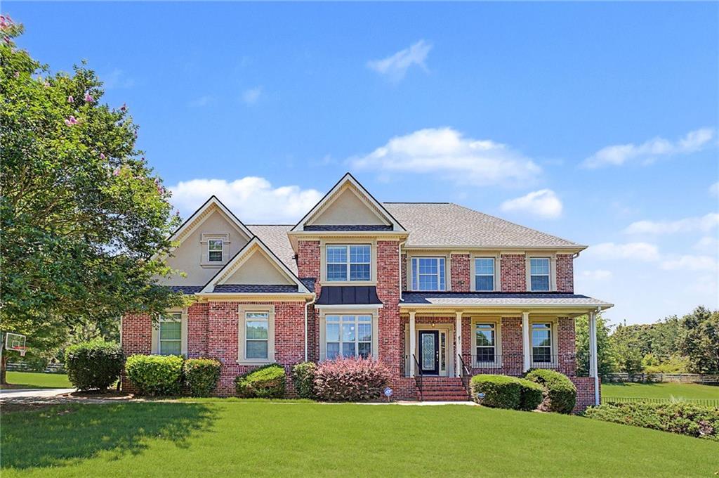 328 Thistlewood Run in McDonough, Georgia